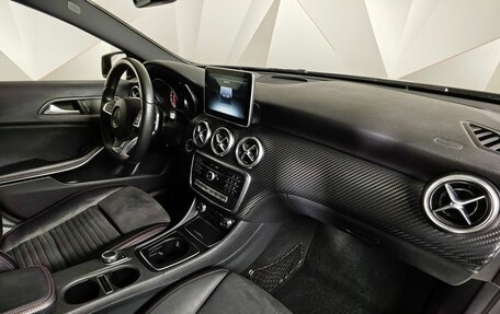 Mercedes-Benz A-Класс, 2016 год, 1 795 000 рублей, 13 фотография