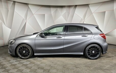 Mercedes-Benz A-Класс, 2016 год, 1 795 000 рублей, 5 фотография
