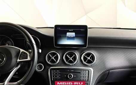 Mercedes-Benz A-Класс, 2016 год, 1 795 000 рублей, 15 фотография