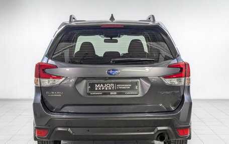 Subaru Forester, 2021 год, 2 360 000 рублей, 6 фотография