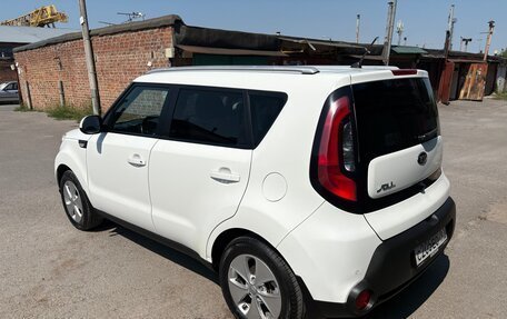 KIA Soul II рестайлинг, 2016 год, 1 270 000 рублей, 3 фотография