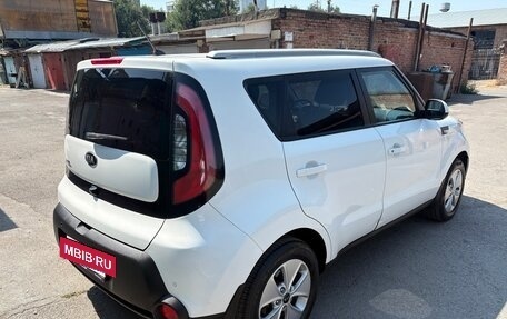 KIA Soul II рестайлинг, 2016 год, 1 270 000 рублей, 5 фотография