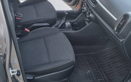 KIA Picanto III рестайлинг, 2019 год, 900 000 рублей, 7 фотография