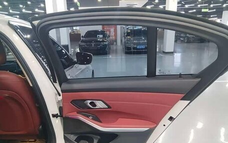 BMW 3 серия, 2023 год, 2 907 000 рублей, 14 фотография
