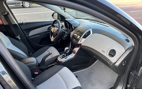 Chevrolet Cruze II, 2012 год, 800 000 рублей, 11 фотография