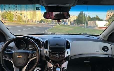 Chevrolet Cruze II, 2012 год, 800 000 рублей, 12 фотография