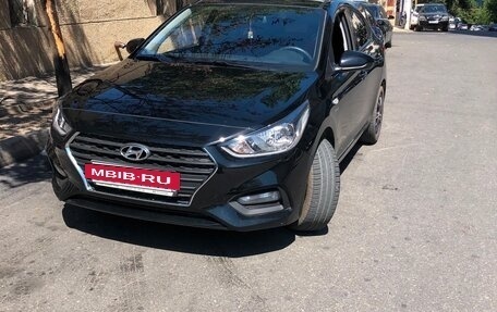 Hyundai Solaris II рестайлинг, 2019 год, 1 200 000 рублей, 2 фотография