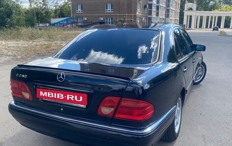 Mercedes-Benz E-Класс, 1999 год, 770 000 рублей, 4 фотография