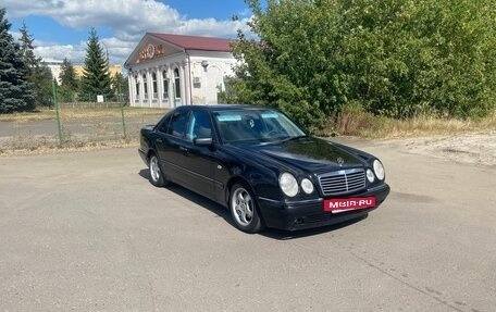 Mercedes-Benz E-Класс, 1999 год, 770 000 рублей, 2 фотография
