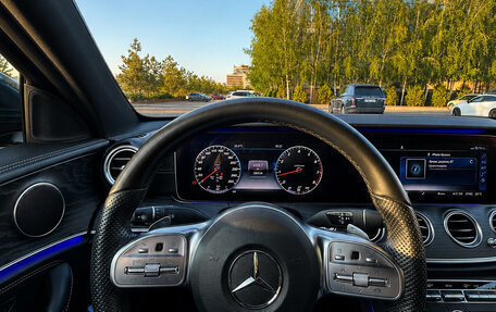 Mercedes-Benz E-Класс, 2018 год, 2 745 000 рублей, 11 фотография