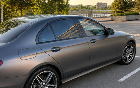 Mercedes-Benz E-Класс, 2018 год, 2 745 000 рублей, 6 фотография