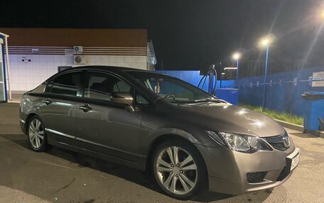 Honda Civic VIII, 2010 год, 910 000 рублей, 2 фотография