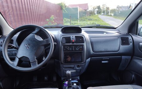 Mitsubishi Space Star I рестайлинг, 2003 год, 300 000 рублей, 7 фотография