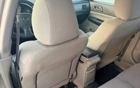 Subaru Forester, 2005 год, 770 000 рублей, 13 фотография
