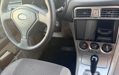 Subaru Forester, 2005 год, 770 000 рублей, 15 фотография
