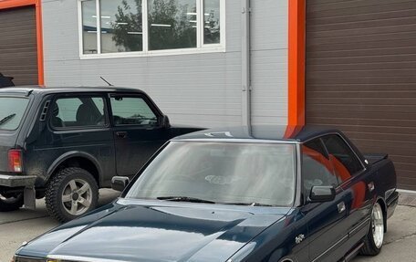 Toyota Crown, 1990 год, 700 000 рублей, 11 фотография