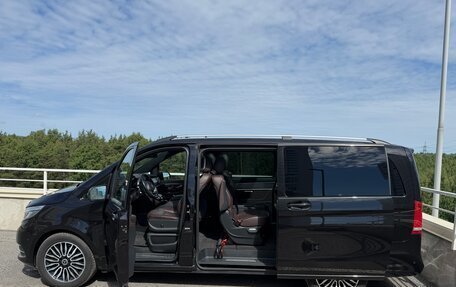 Mercedes-Benz V-Класс, 2017 год, 4 900 000 рублей, 14 фотография