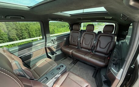 Mercedes-Benz V-Класс, 2017 год, 4 900 000 рублей, 13 фотография
