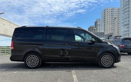 Mercedes-Benz V-Класс, 2017 год, 4 900 000 рублей, 7 фотография