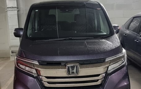 Honda Stepwgn IV, 2021 год, 2 550 000 рублей, 1 фотография