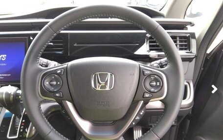 Honda Stepwgn IV, 2021 год, 2 550 000 рублей, 7 фотография