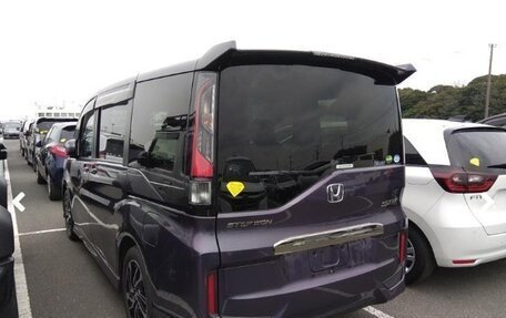 Honda Stepwgn IV, 2021 год, 2 550 000 рублей, 13 фотография