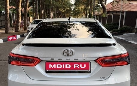 Toyota Camry, 2019 год, 3 500 000 рублей, 4 фотография
