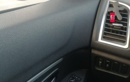 Mitsubishi ASX I рестайлинг, 2011 год, 1 300 000 рублей, 18 фотография