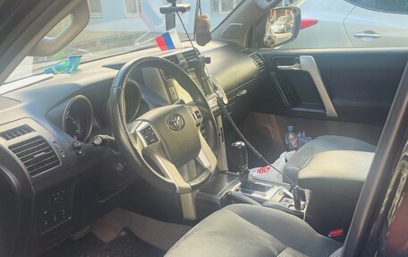 Toyota Land Cruiser Prado 150 рестайлинг 2, 2012 год, 3 300 000 рублей, 5 фотография