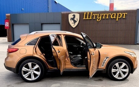 Infiniti FX II, 2008 год, 1 980 000 рублей, 28 фотография