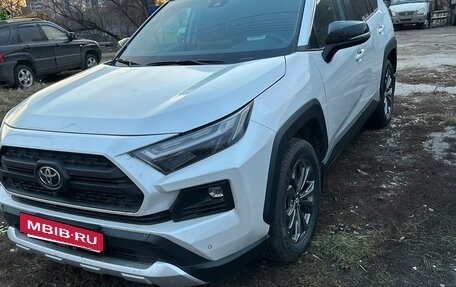 Toyota RAV4, 2025 год, 3 700 000 рублей, 6 фотография