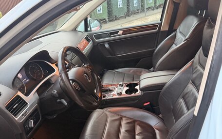 Volkswagen Touareg III, 2012 год, 2 250 000 рублей, 4 фотография