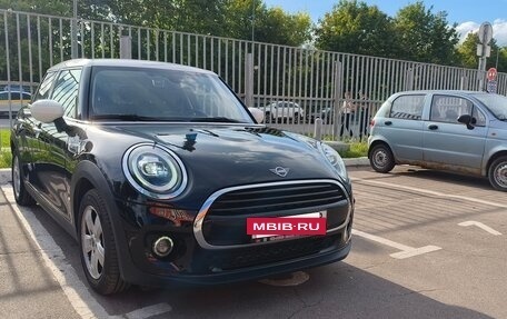 MINI Hatch, 2020 год, 2 290 000 рублей, 4 фотография