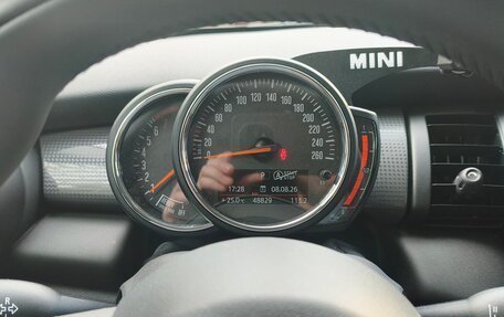 MINI Hatch, 2020 год, 2 290 000 рублей, 16 фотография