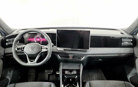 Volkswagen Tiguan, 2024 год, 4 200 000 рублей, 5 фотография