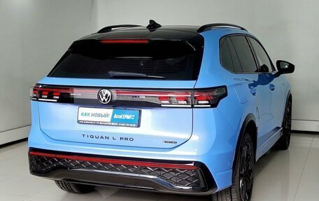 Volkswagen Tiguan, 2024 год, 4 200 000 рублей, 4 фотография