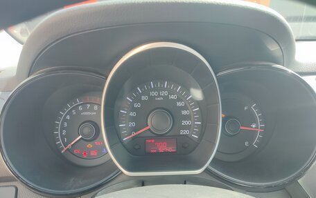 KIA Rio III рестайлинг, 2012 год, 680 000 рублей, 18 фотография