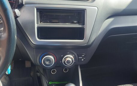 KIA Rio III рестайлинг, 2012 год, 680 000 рублей, 17 фотография