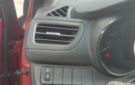 KIA Rio III рестайлинг, 2012 год, 680 000 рублей, 15 фотография