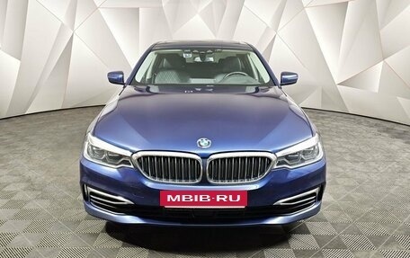 BMW 5 серия, 2019 год, 2 715 000 рублей, 3 фотография