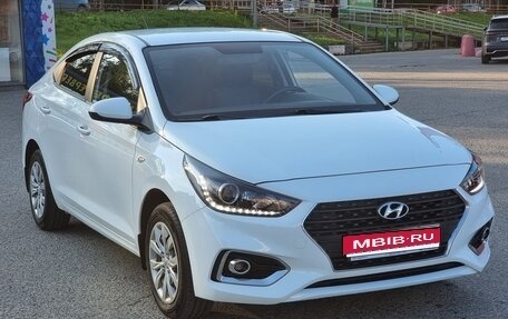 Hyundai Solaris II рестайлинг, 2019 год, 1 310 000 рублей, 1 фотография