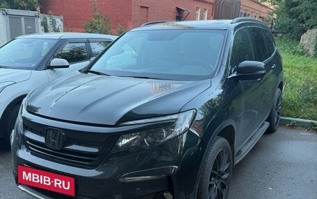 Honda Pilot III рестайлинг, 2018 год, 4 150 000 рублей, 18 фотография