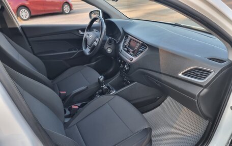 Hyundai Solaris II рестайлинг, 2019 год, 1 310 000 рублей, 13 фотография