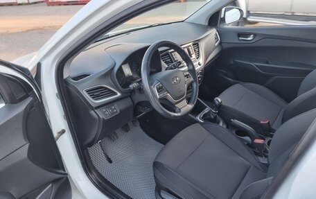 Hyundai Solaris II рестайлинг, 2019 год, 1 310 000 рублей, 11 фотография