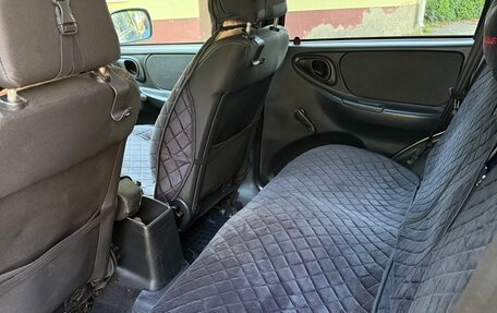 Chevrolet Niva I рестайлинг, 2017 год, 860 000 рублей, 10 фотография