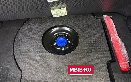 Toyota Yaris XP150 рестайлинг, 2022 год, 949 400 рублей, 24 фотография