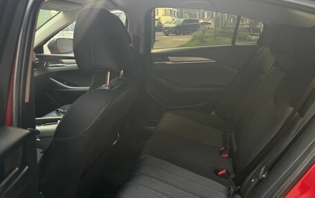 Mazda 6, 2019 год, 2 350 000 рублей, 13 фотография