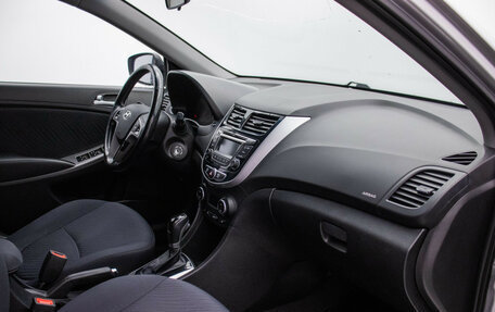 Hyundai Solaris II рестайлинг, 2016 год, 1 000 000 рублей, 10 фотография