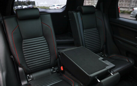 Land Rover Discovery Sport I рестайлинг, 2020 год, 3 299 000 рублей, 28 фотография
