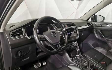 Volkswagen Tiguan II, 2018 год, 1 775 000 рублей, 18 фотография
